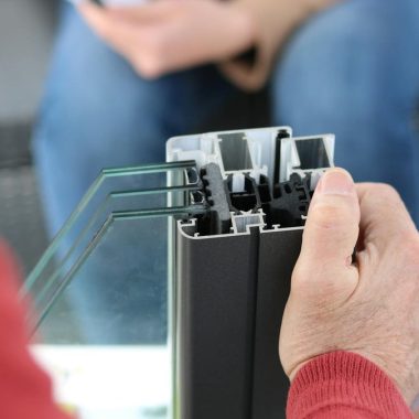 ¿Qué es un cristal translúcido? Características, tipos y aplicaciones 9 10% Descuento mosquiteras